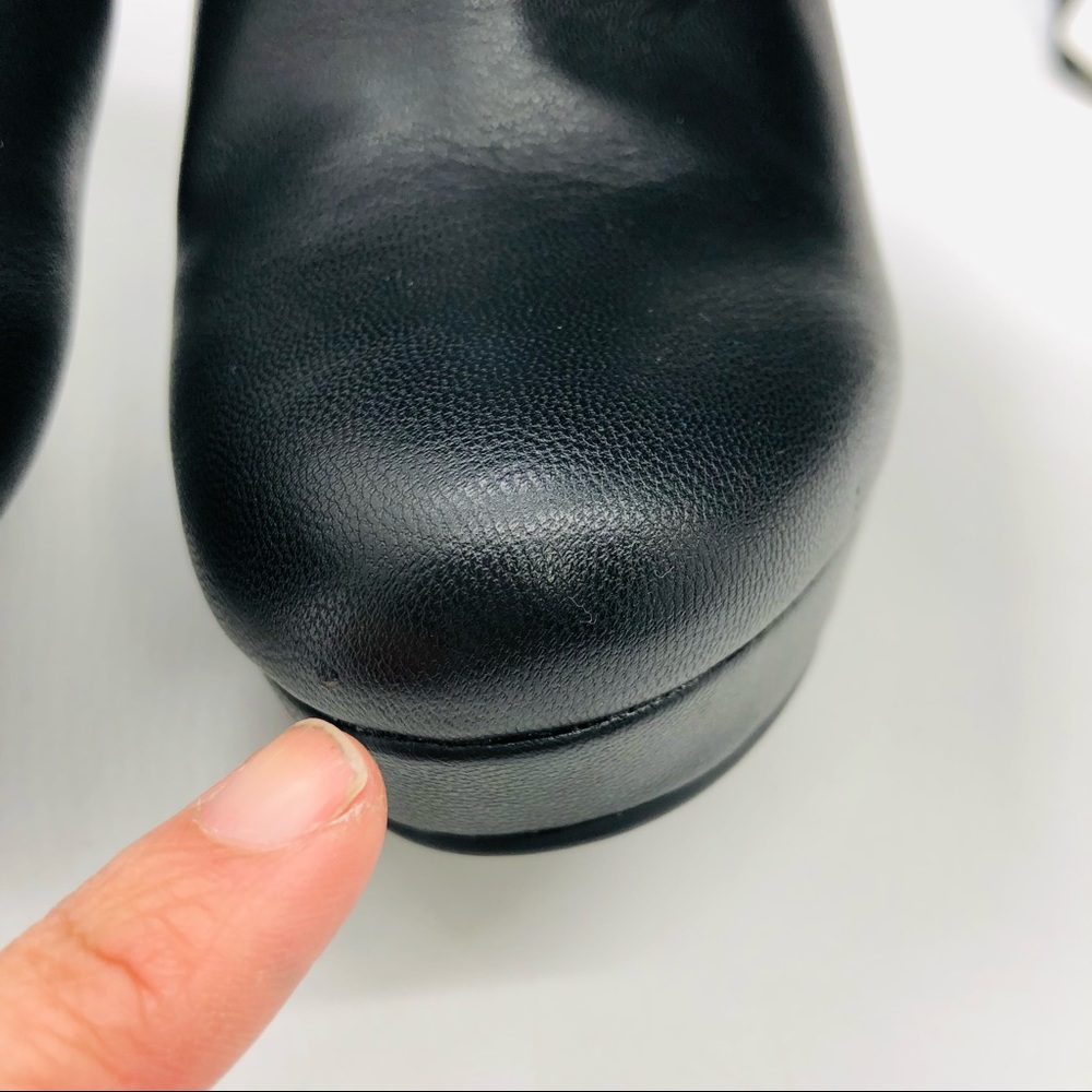 G by Guess Black High Heeled Leather Boots Knee High Buckle 6.5 M barely used - Picture 8 of 9